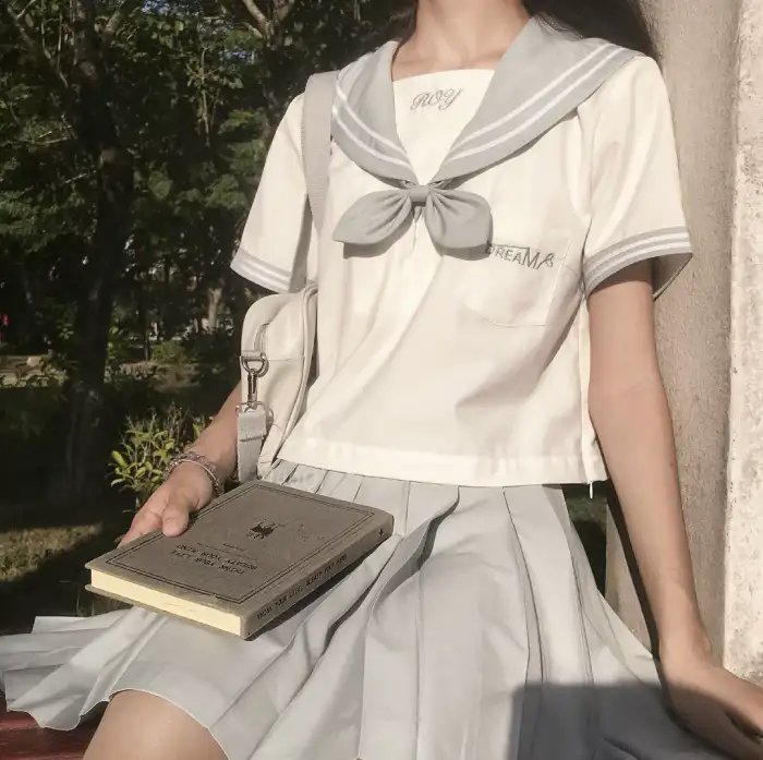 《千人之子》海报